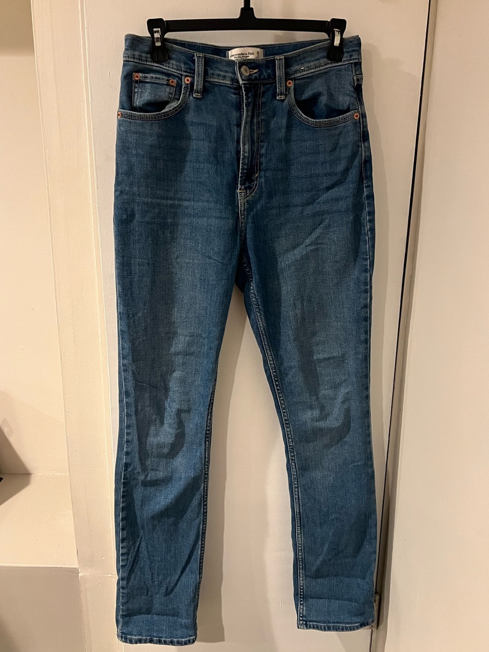 Abercrombie & Fitch Slim Straight Ultra High Rise Jeans